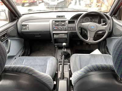 Lot 60 - 1992 Ford Escort 1.4 LX