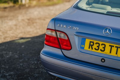 Lot 10 - 2000 Mercedes CLK230 Elegance