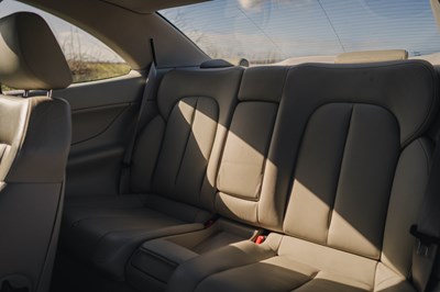 Lot 10 - 2000 Mercedes CLK230 Elegance