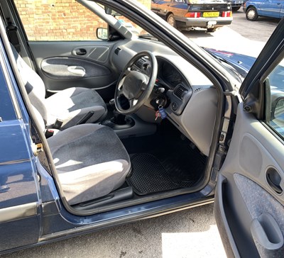 Lot 64 - 1996 Ford Escort 16v