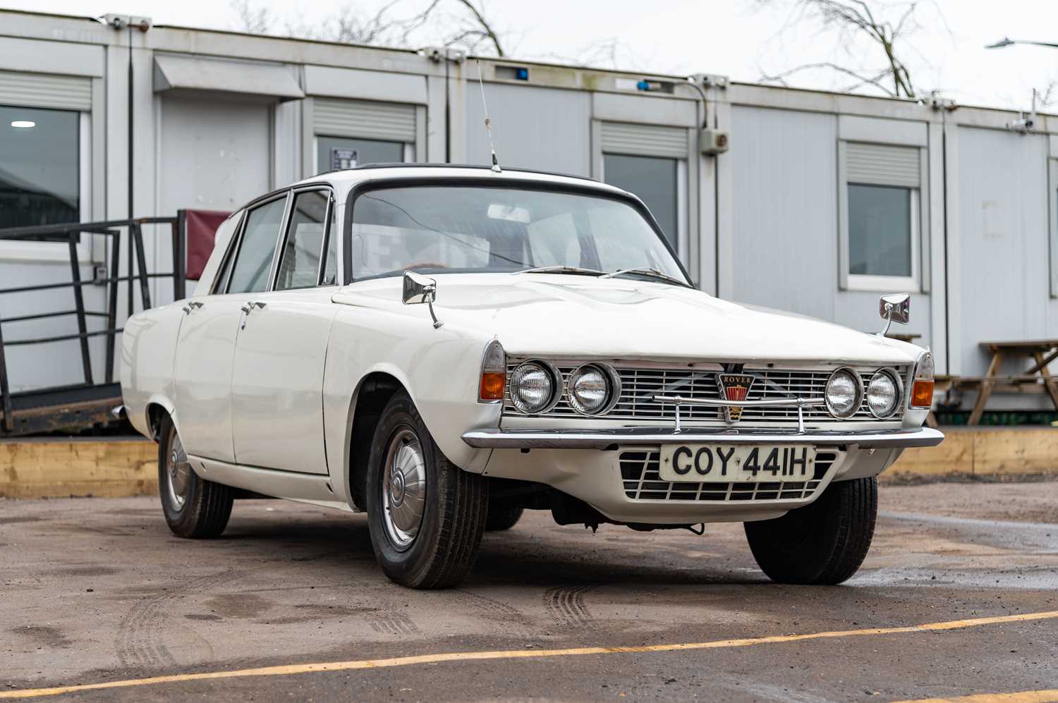 Lot 19 - 1969 Rover P6 3500