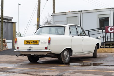 Lot 19 - 1969 Rover P6 3500
