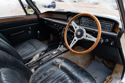 Lot 19 - 1969 Rover P6 3500