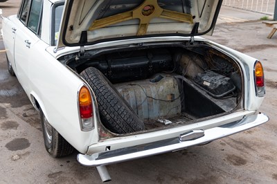 Lot 19 - 1969 Rover P6 3500