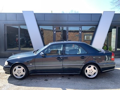 Lot 77 - 1996 Mercedes-Benz C36 AMG