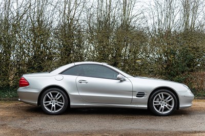 Lot 12 - 2003 Mercedes SL350