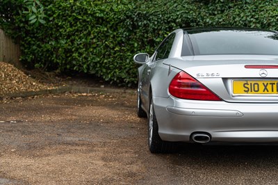 Lot 12 - 2003 Mercedes SL350