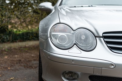 Lot 12 - 2003 Mercedes SL350