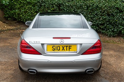 Lot 12 - 2003 Mercedes SL350
