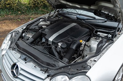 Lot 12 - 2003 Mercedes SL350
