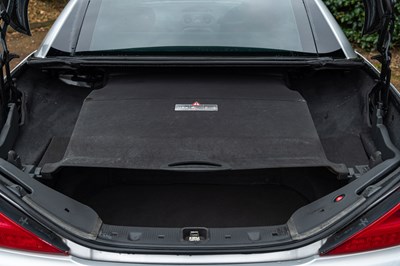 Lot 12 - 2003 Mercedes SL350