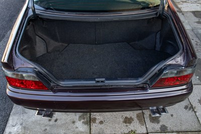 Lot 8 - 2000 Toyota Chaser
