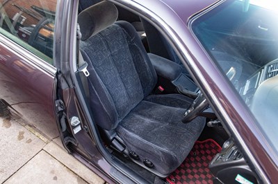 Lot 8 - 2000 Toyota Chaser