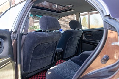 Lot 8 - 2000 Toyota Chaser