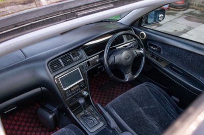 Lot 8 - 2000 Toyota Chaser