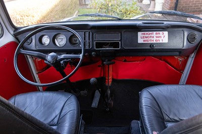 Lot 79 - 1971 Volkswagen Type 2 Camper