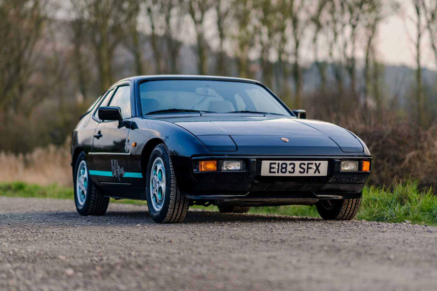 Lot 67 - 1988 Porsche 924 S Le Mans