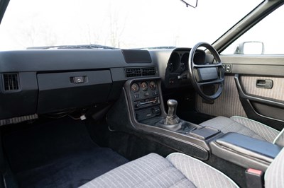 Lot 67 - 1988 Porsche 924 S Le Mans