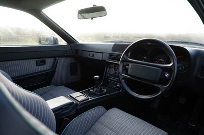 Lot 67 - 1988 Porsche 924 S Le Mans