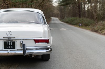 Lot 15 - 1962 Mercedes 220 SEB