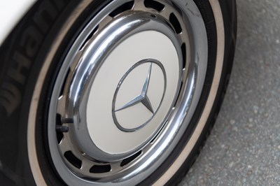 Lot 15 - 1962 Mercedes 220 SEB