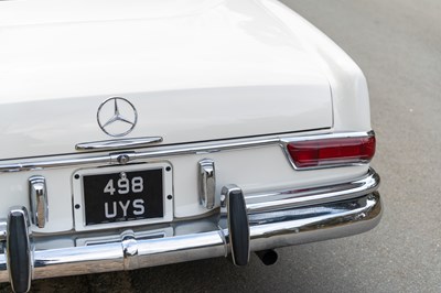 Lot 15 - 1962 Mercedes 220 SEB