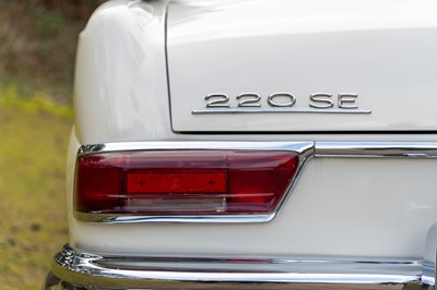 Lot 15 - 1962 Mercedes 220 SEB
