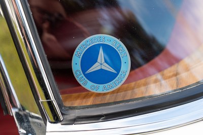 Lot 15 - 1962 Mercedes 220 SEB