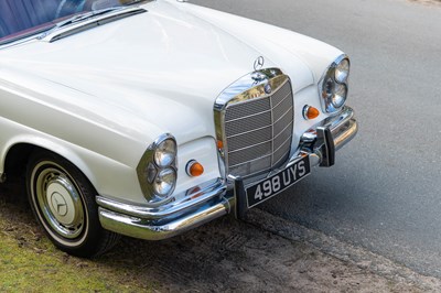 Lot 15 - 1962 Mercedes 220 SEB