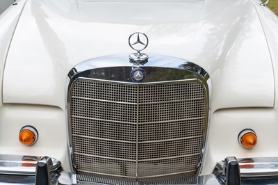 Lot 15 - 1962 Mercedes 220 SEB