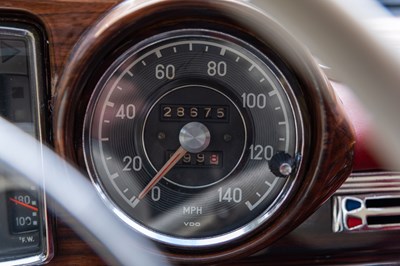 Lot 15 - 1962 Mercedes 220 SEB