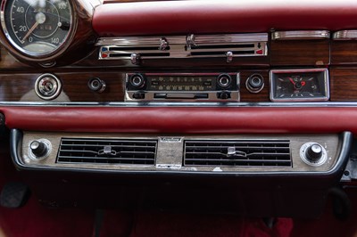 Lot 15 - 1962 Mercedes 220 SEB