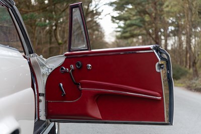 Lot 15 - 1962 Mercedes 220 SEB
