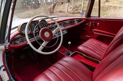 Lot 15 - 1962 Mercedes 220 SEB