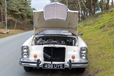 Lot 15 - 1962 Mercedes 220 SEB