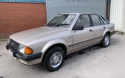 Lot 68 - 1982 Ford Escort 1.3 Ghia