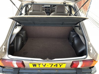 Lot 68 - 1982 Ford Escort 1.3 Ghia