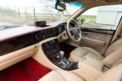 Lot 75 - 2002 Bentley Arnage
