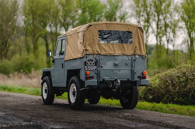 Lot 55 - 1976 Land Rover Lightweight Series III