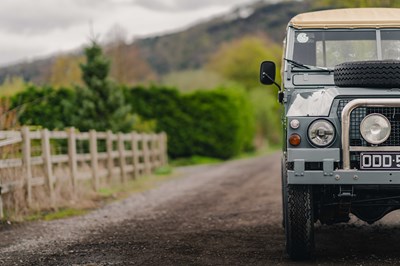 Lot 55 - 1976 Land Rover Lightweight Series III