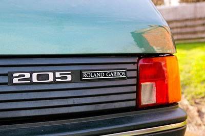 Lot 4 - 1990 Peugeot 205 Roland Garros