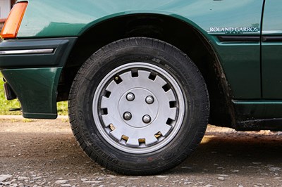 Lot 4 - 1990 Peugeot 205 Roland Garros