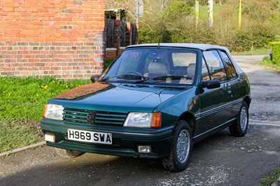 Lot 4 - 1990 Peugeot 205 Roland Garros