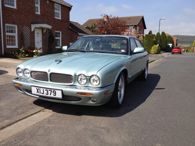 Lot 16 - 1998 Jaguar XJR Supercharged