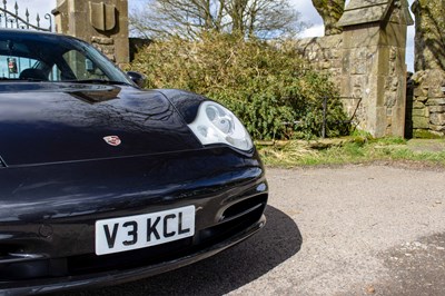 Lot 76 - 2003 Porsche 911 Carrera