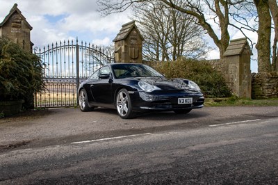 Lot 76 - 2003 Porsche 911 Carrera