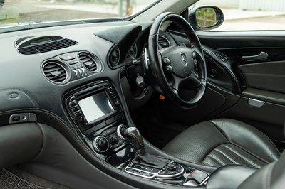 Lot 45 - 2004 Mercedes SL55 AMG