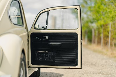 Lot 81 - 1971 VW Beetle