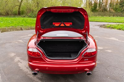 Lot 17 - 2002 Jaguar XK8