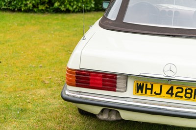 Lot 61 - 1974 Mercedes 350SL